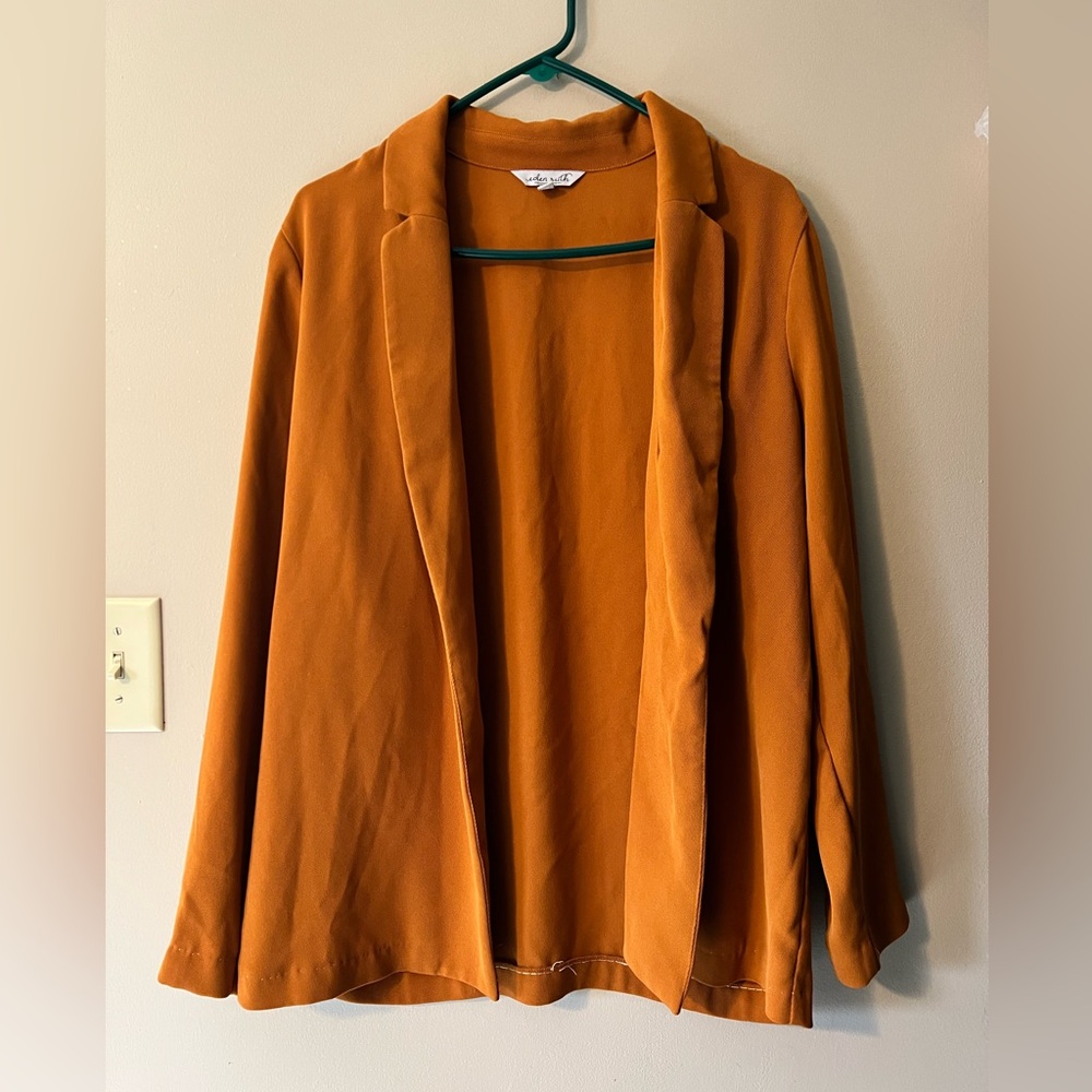 Eden Ruth sz L, open blazer long sleeve, notched collar in a pumpkin color.